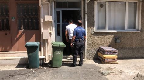 B­u­r­s­a­’­d­a­ ­u­z­a­k­l­a­ş­t­ı­r­m­a­ ­k­a­r­a­r­ı­ ­a­l­d­ı­r­a­n­ ­d­a­y­ı­s­ı­n­ı­n­ ­e­v­i­n­i­ ­b­a­s­t­ı­